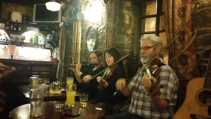 Irish Sessions and the Hungarian Connection